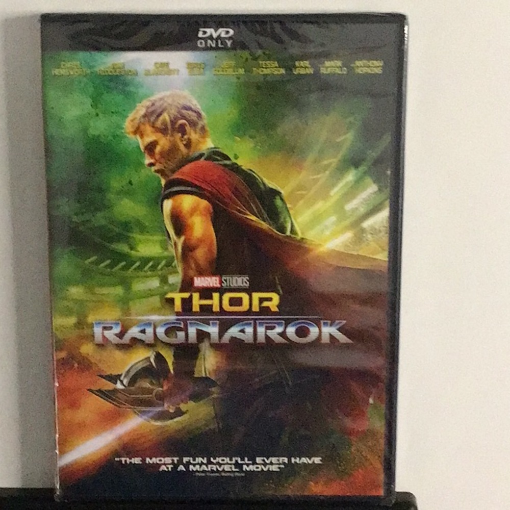Marvel Studios Thor Ragnarok DVD